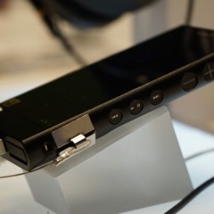 CES 2015：ソニー、ハイレゾ対応音楽プレーヤー「NW-ZX2」発表